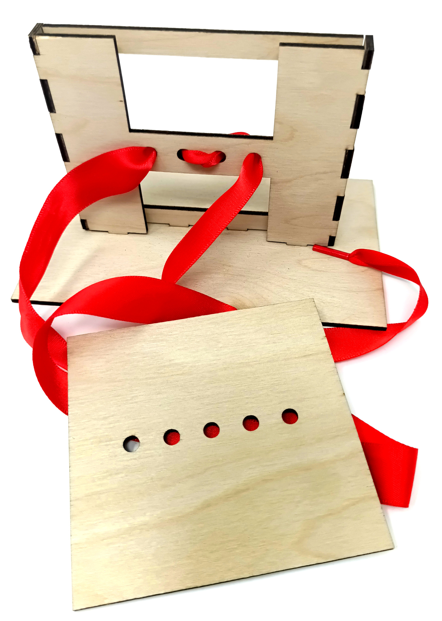 Ribbon Frame (Lace Escape)
