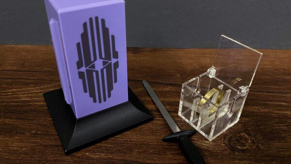 Close-Up Magic Tricks Online Wholesale